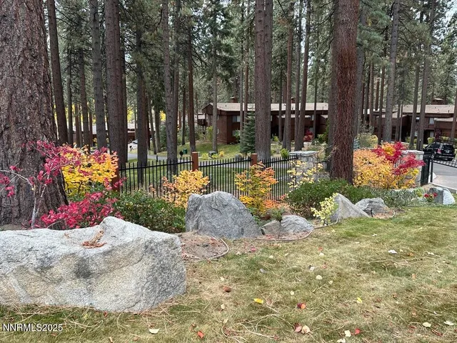 $1,100,000 | 600 Highway 50, Unit 40, Zephyr Cove, NV 89448