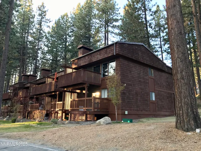 $1,100,000 | 600 Highway 50, Unit 40, Zephyr Cove, NV 89448