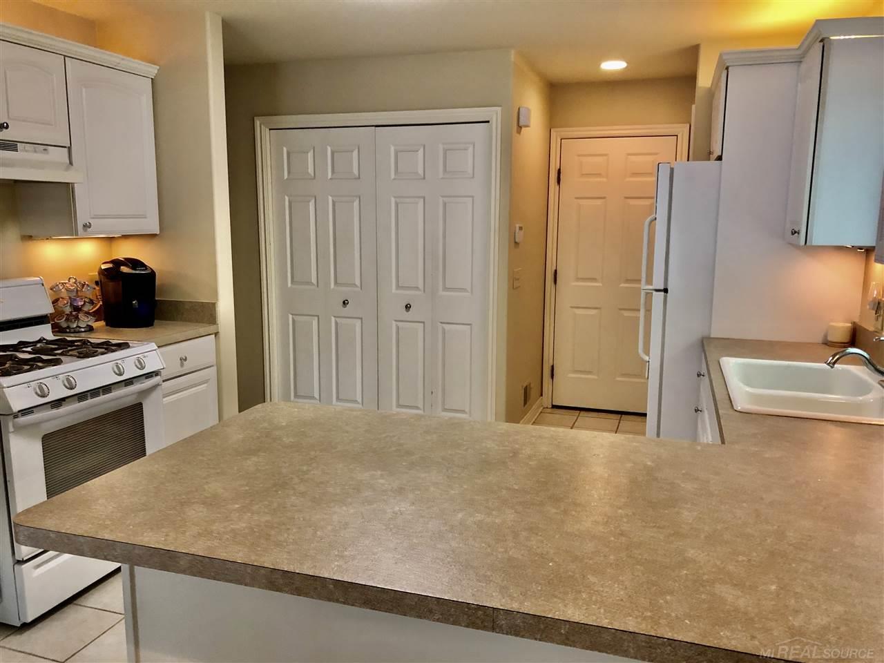 4953 Davison Road Lapeer, MI 48446 - Photo 7 of 26