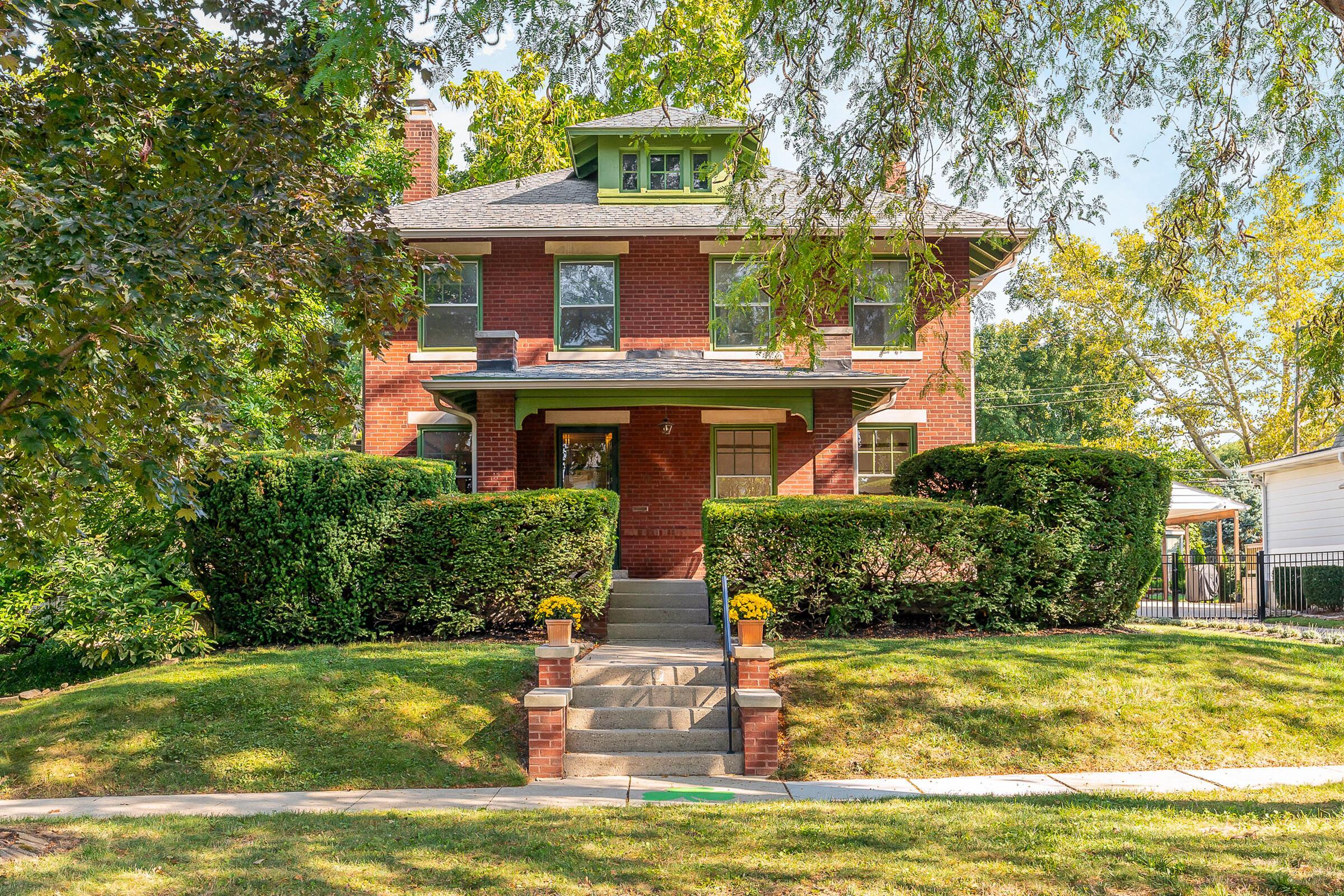 168 Fallis Road Columbus, OH 43214 - Photo 1 of 43 This majestic brick beauty in the heart of Clintonville features 4 BR, 1.2 BA and 2442 sqft of living space on a DOUBLE Lot!
