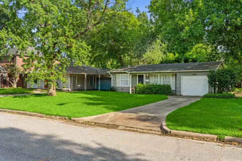 $1,150,000 | 4909 Cedar Street, Bellaire, TX 77401