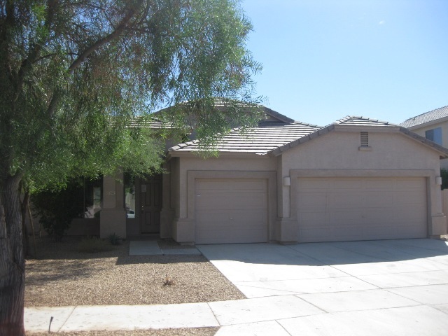 2427 West Carter Road Phoenix, AZ 85041 - Photo 1 of 11 1