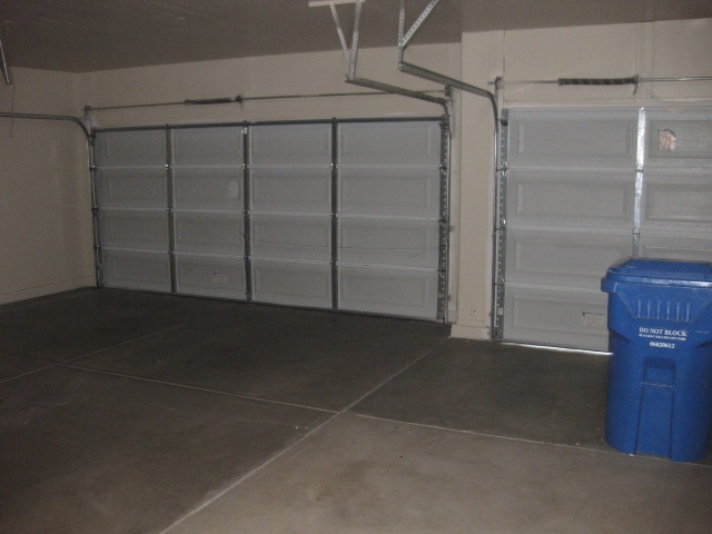 2427 West Carter Road Phoenix, AZ 85041 - Photo 10 of 11 14