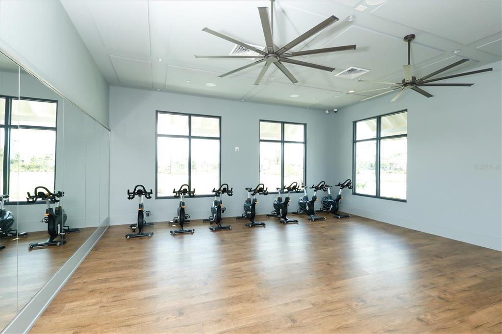 8113 Sternway Road Sarasota, FL 34240 - Photo 39 of 85
