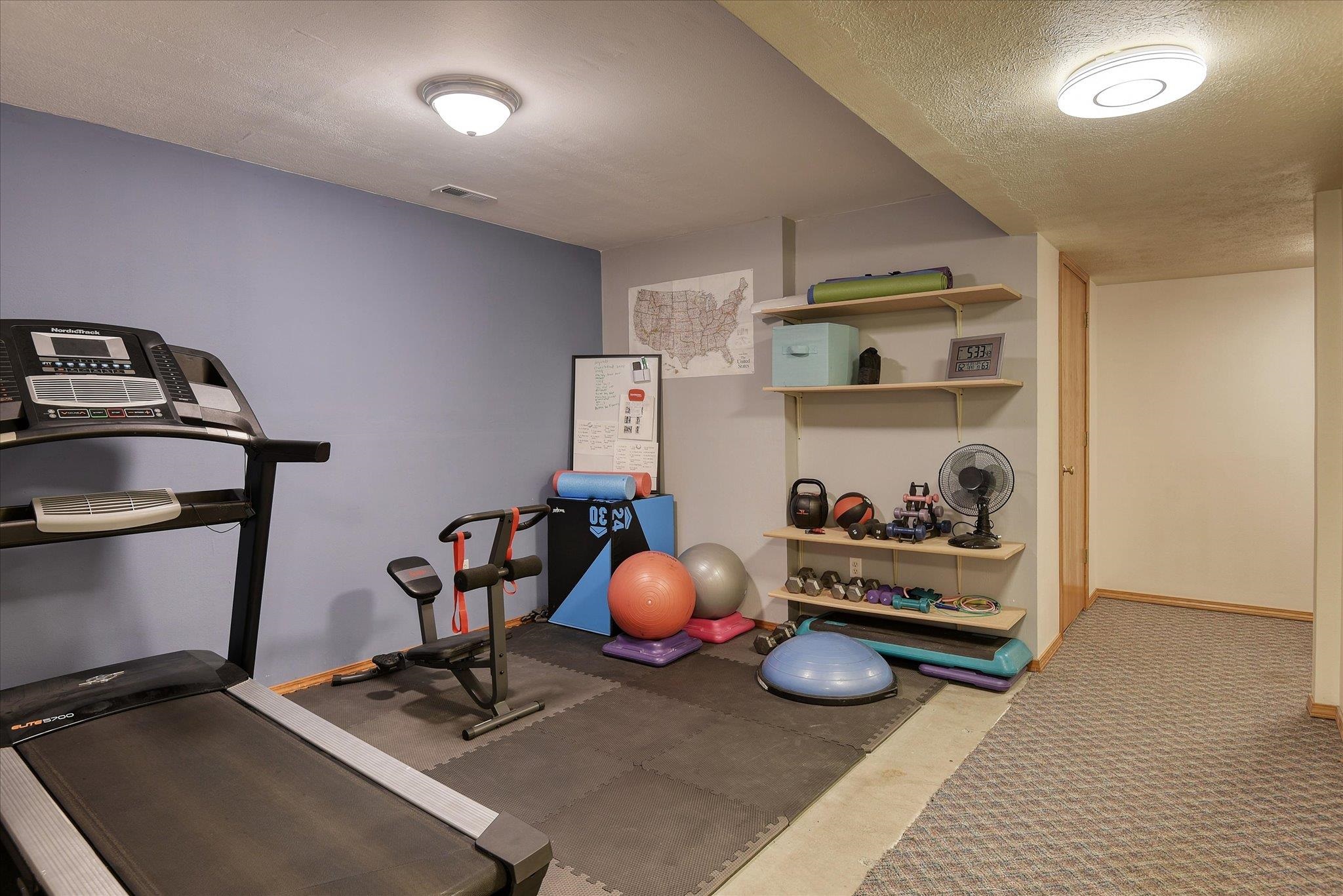 21806 North Monroe Road Spokane, WA 99208 - Photo 20 of 42