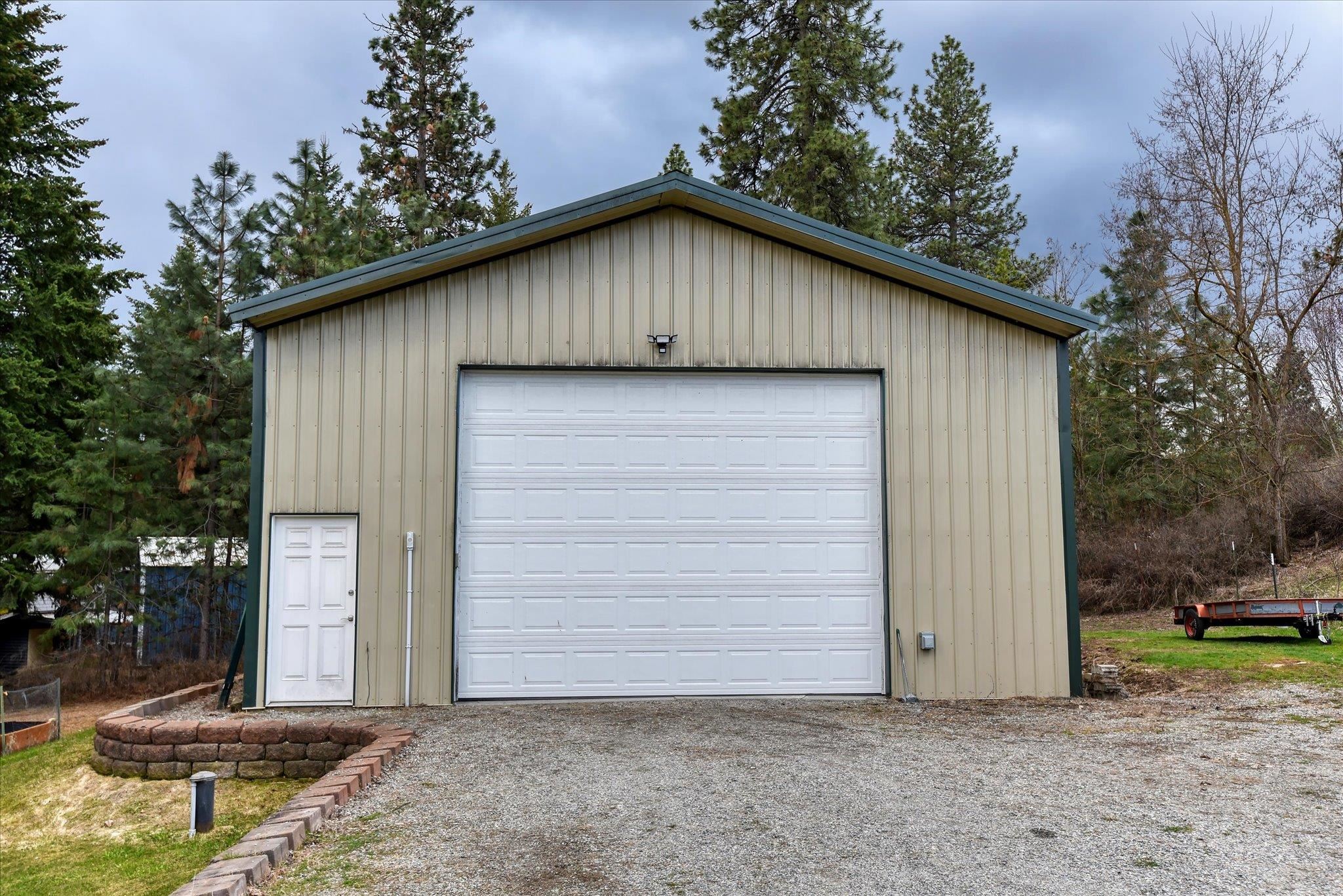21806 North Monroe Road Spokane, WA 99208 - Photo 25 of 42