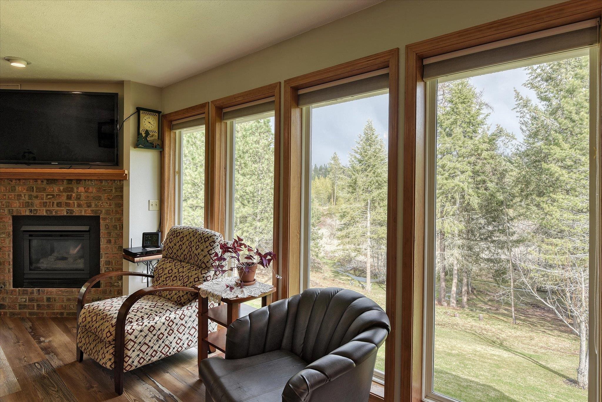 21806 North Monroe Road Spokane, WA 99208 - Photo 8 of 42