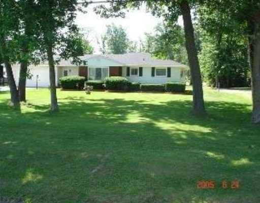 13877 South Custer Road Dundee, MI 48131 - Photo 1 of 5 Photo 1