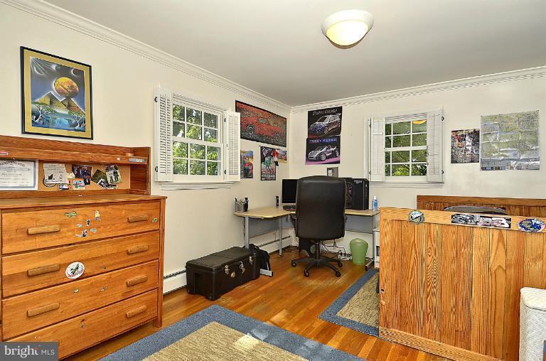 8018 Falstaff Road McLean, VA 22102 - Photo 2 of 26 Bedroom