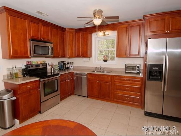 119 Willow Road Waynesville, NC 28786 - Photo 5 of 24
