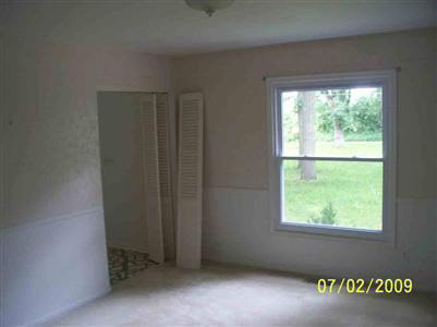 5056 Shields Road Holly, MI 48442 - Photo 7 of 11 20223865-6.JPG