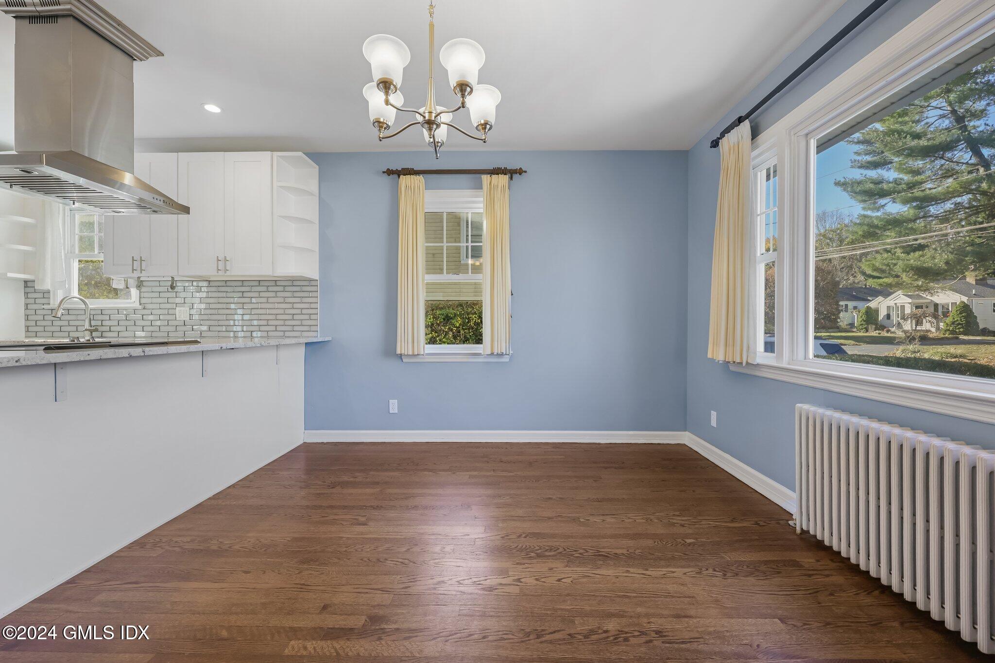 7 Hoover Road Riverside, CT 06878 - Photo 15 of 28 a view of a kitchen with marble kitchen and kitchen area