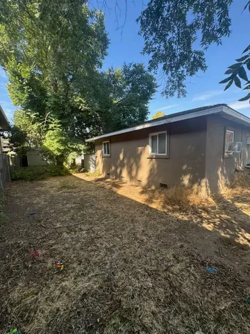 a backyard of a house