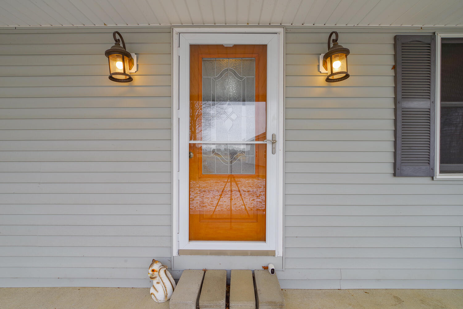 19 Trask Road Waterville, ME 04901 - Photo 10 of 50 Front Door
