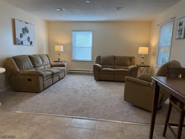 $190,000 | 393 Newport Way, Unit O, Monroe Township, NJ 08831