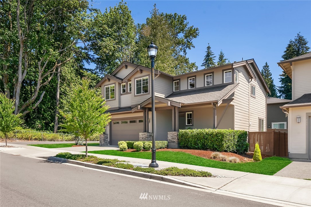 622 Field Place Northeast Renton, WA 98059 - Photo 2 of 22