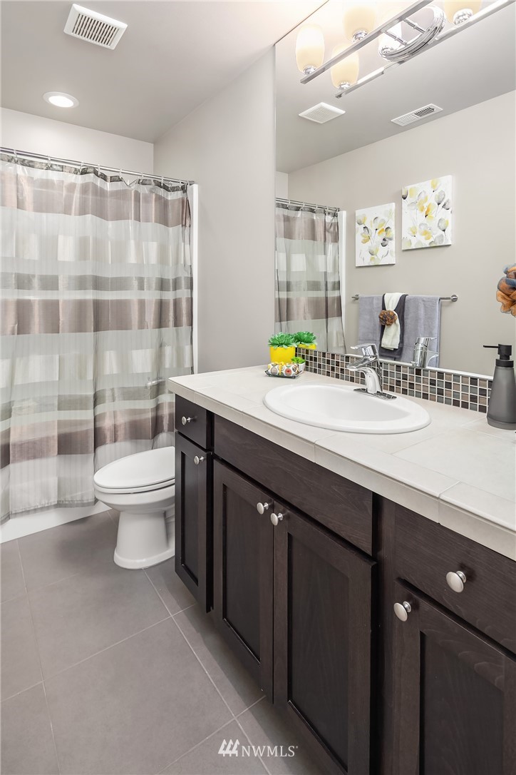 622 Field Place Northeast Renton, WA 98059 - Photo 20 of 22