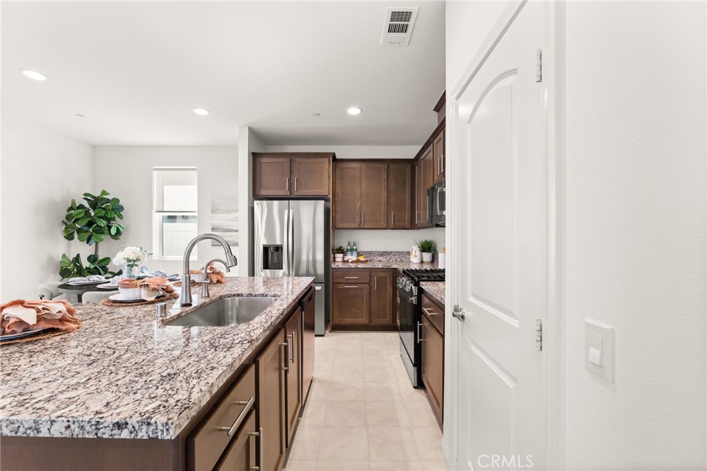 32461 Brunello Way Temecula, CA 92591 - Photo 15 of 46