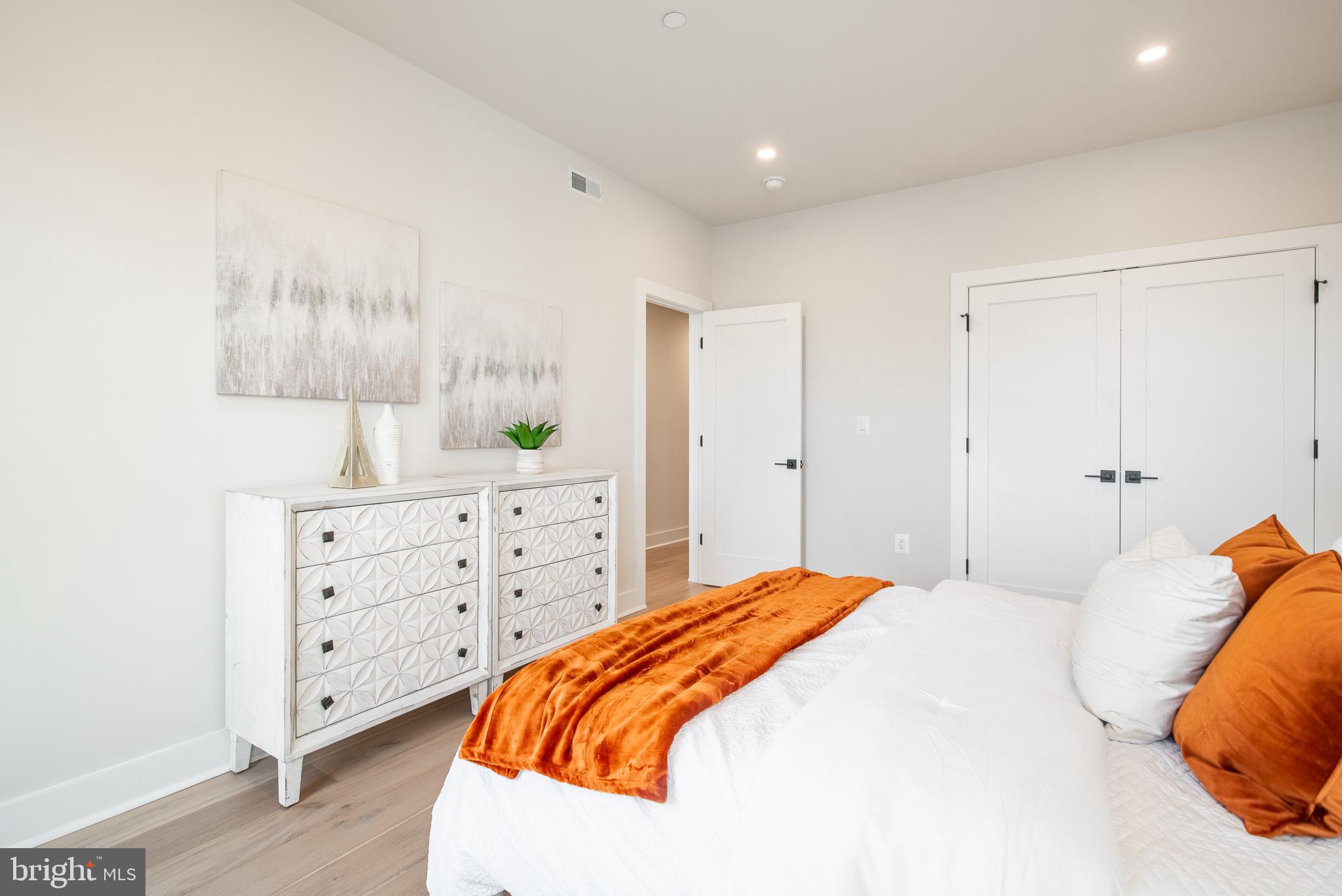 753 Columbia Road Northwest, Unit 3 Washington, DC 20001 - Photo 25 of 35