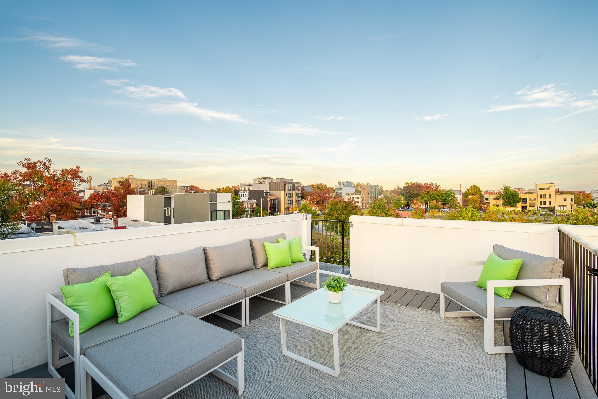 753 Columbia Road Northwest, Unit 3 Washington, DC 20001 - Photo 33 of 35