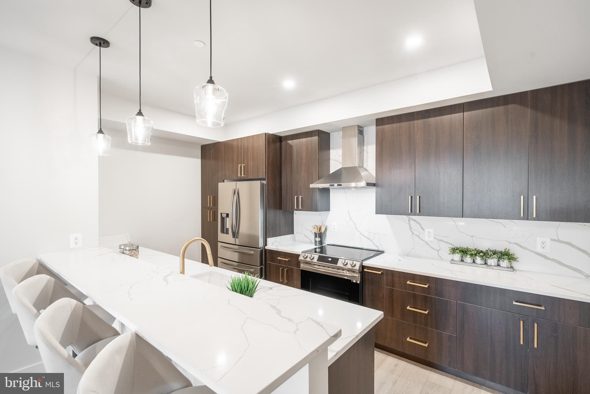 753 Columbia Road Northwest, Unit 3 Washington, DC 20001 - Photo 9 of 35