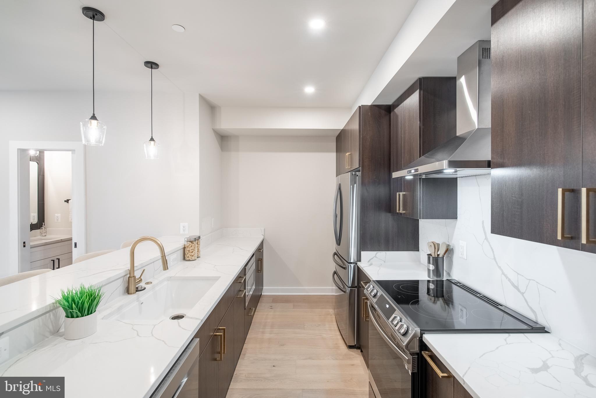 753 Columbia Road Northwest, Unit 3 Washington, DC 20001 - Photo 10 of 35