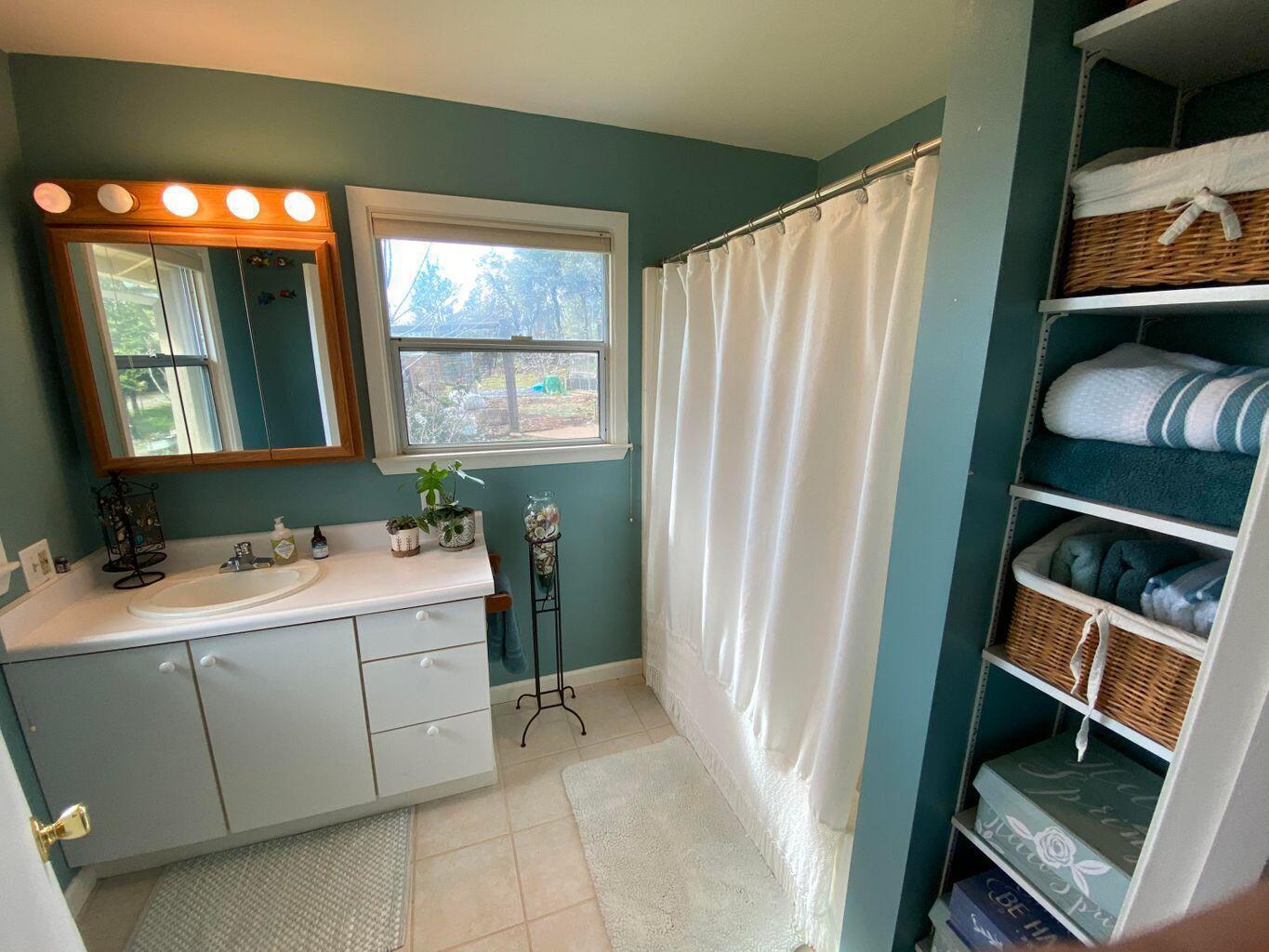 13518 Oak Run Road Oak Run, CA 96069 - Photo 18 of 40 20210907231920627057000000-o