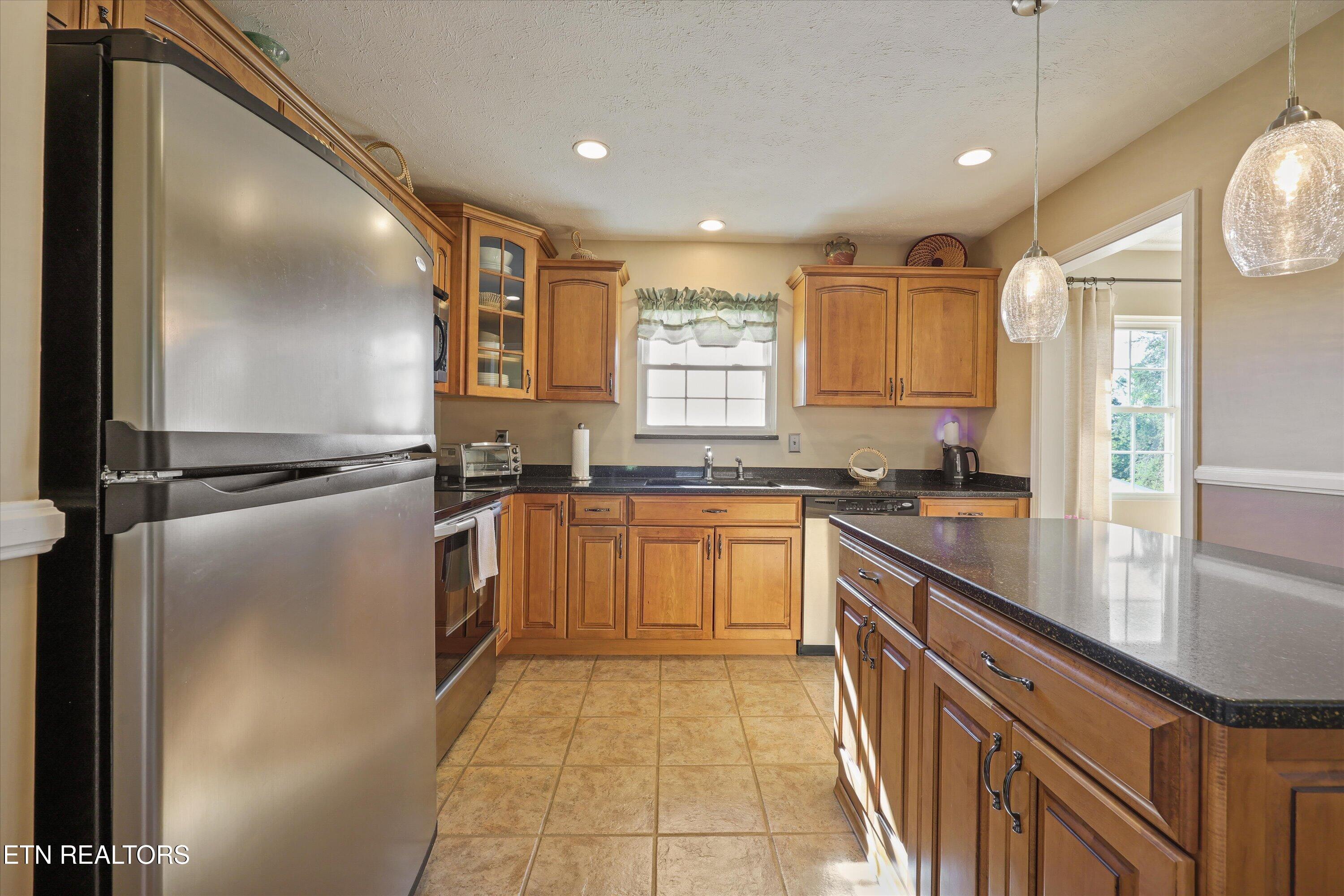 10404 Cobb Lane Mascot, TN 37806 - Photo 11 of 45 12-10404 Cobb Ln 13