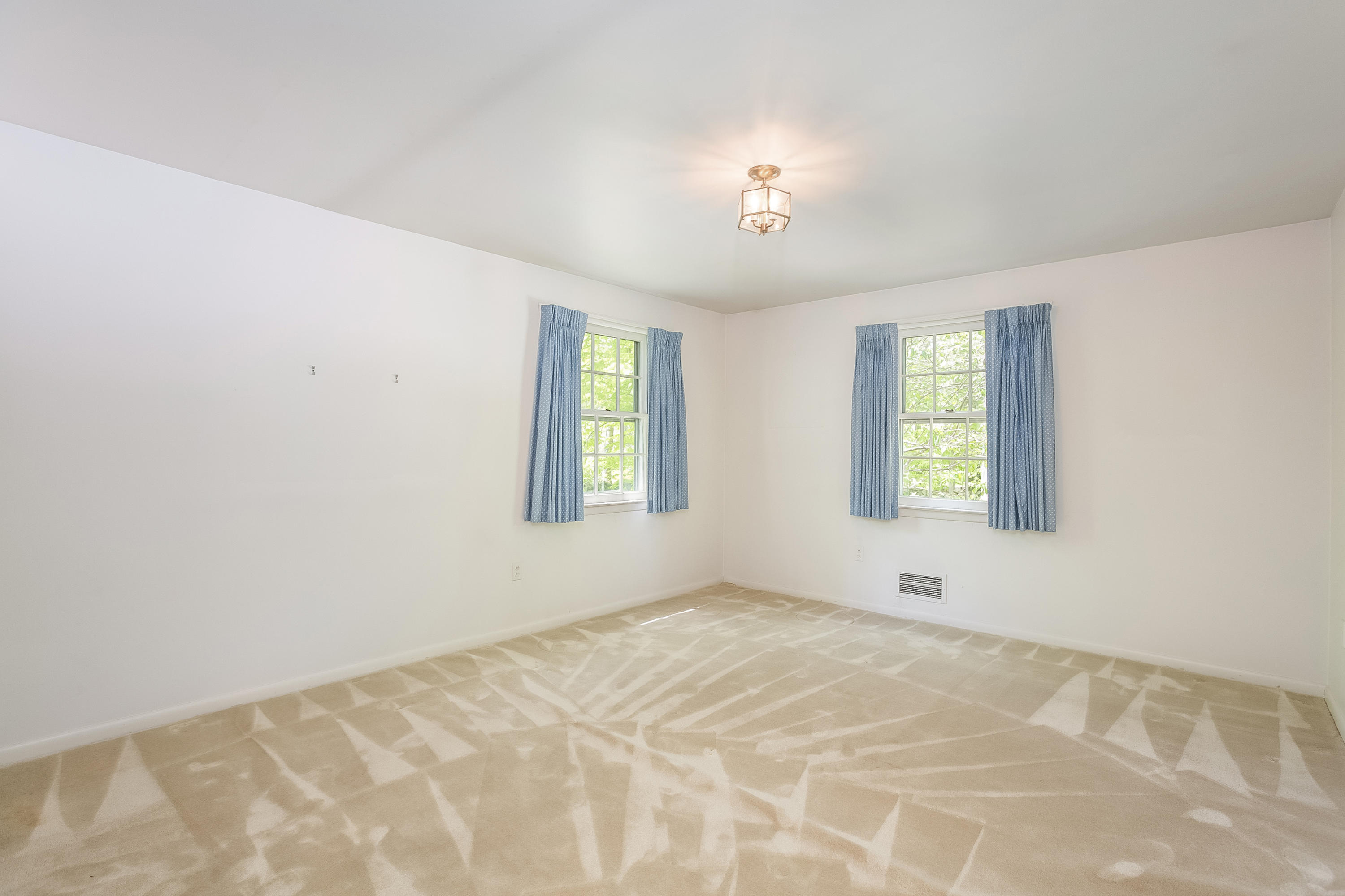 25 Crooked Mile Road Darien, CT 06820 - Photo 17 of 19 16 - Bedroom