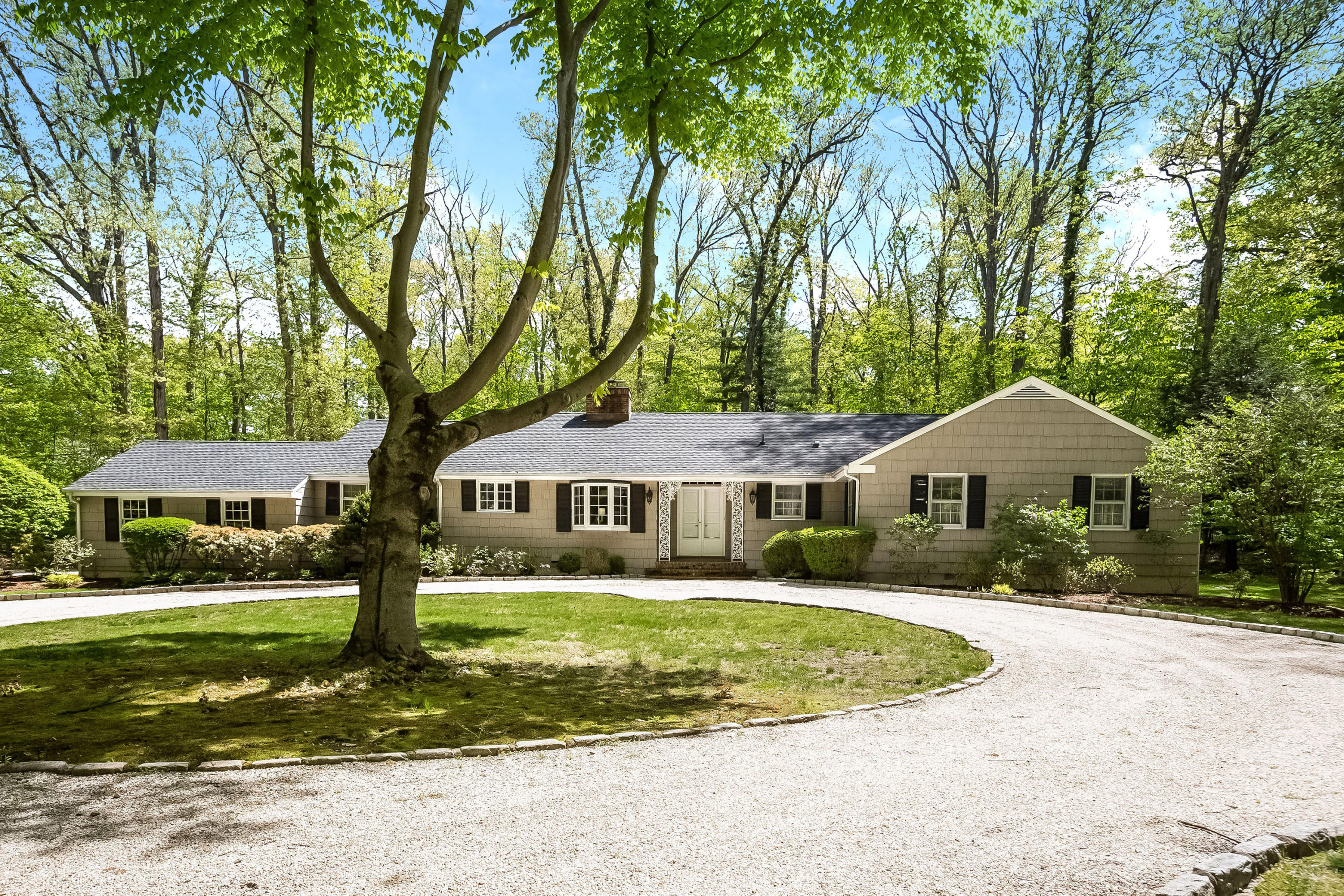 25 Crooked Mile Road Darien, CT 06820 - Photo 2 of 19 02 - Front