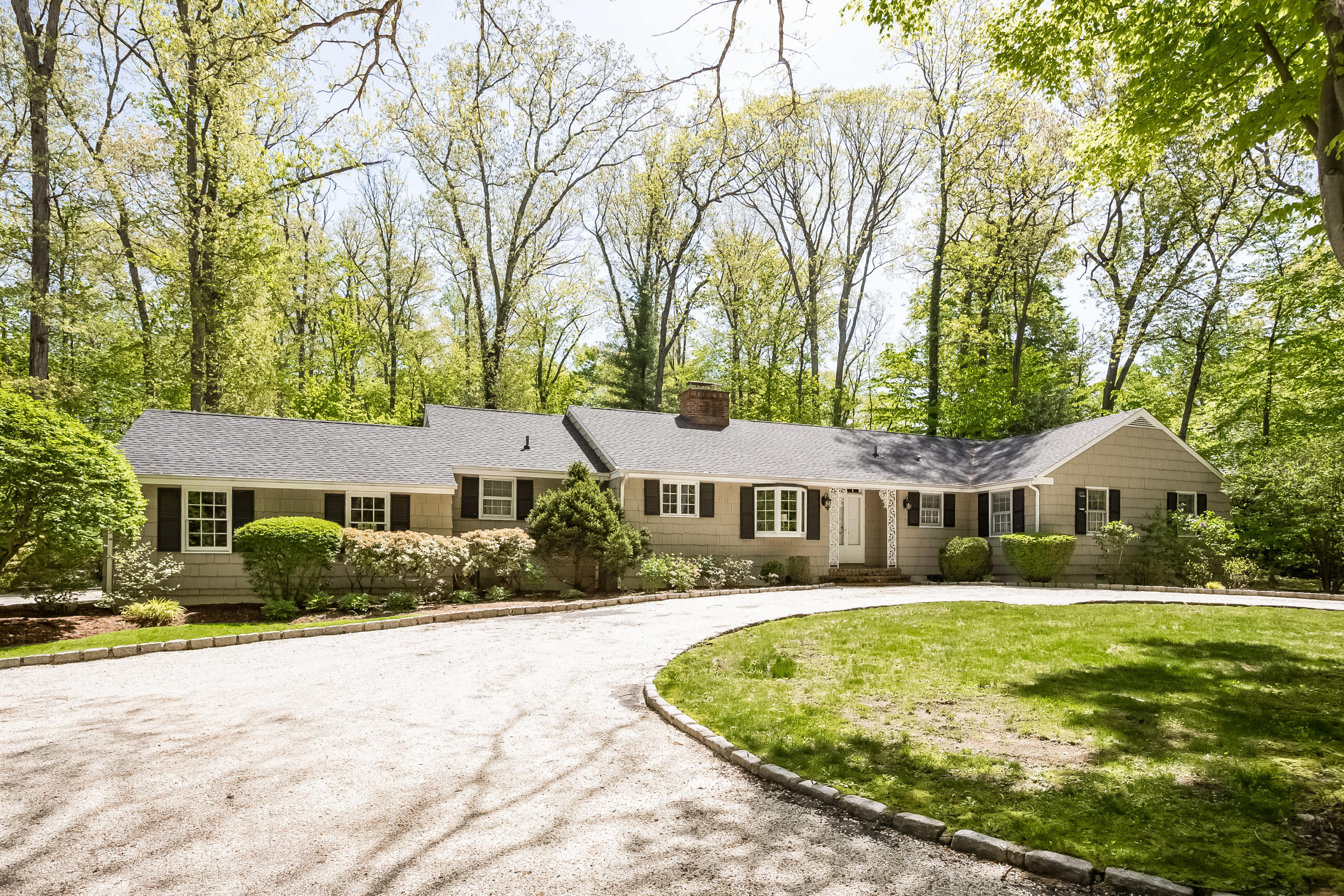 25 Crooked Mile Road Darien, CT 06820 - Photo 3 of 19 02.1Front