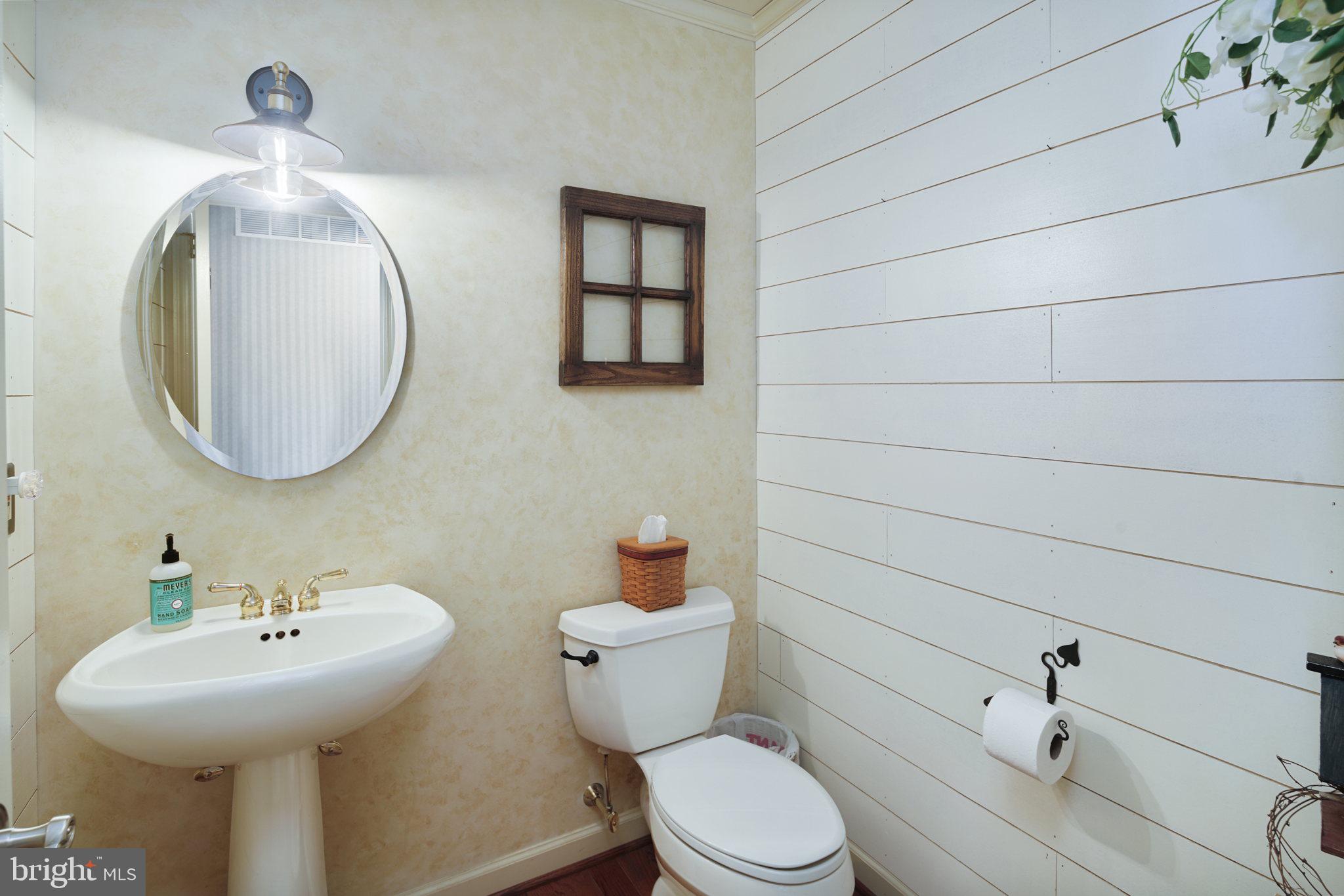 4311 Barndt Road Telford, PA 18969 - Photo 18 of 38 1st floor powder room