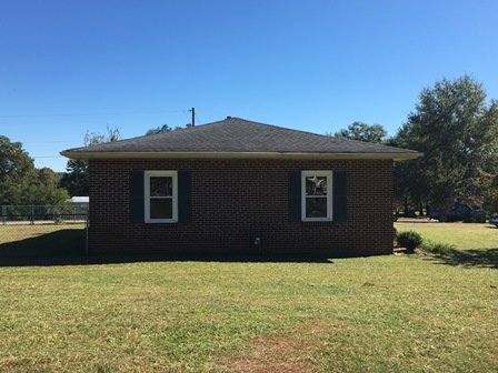 219 Crescent Hill Road Pickens, SC 29671 - Photo 5 of 22