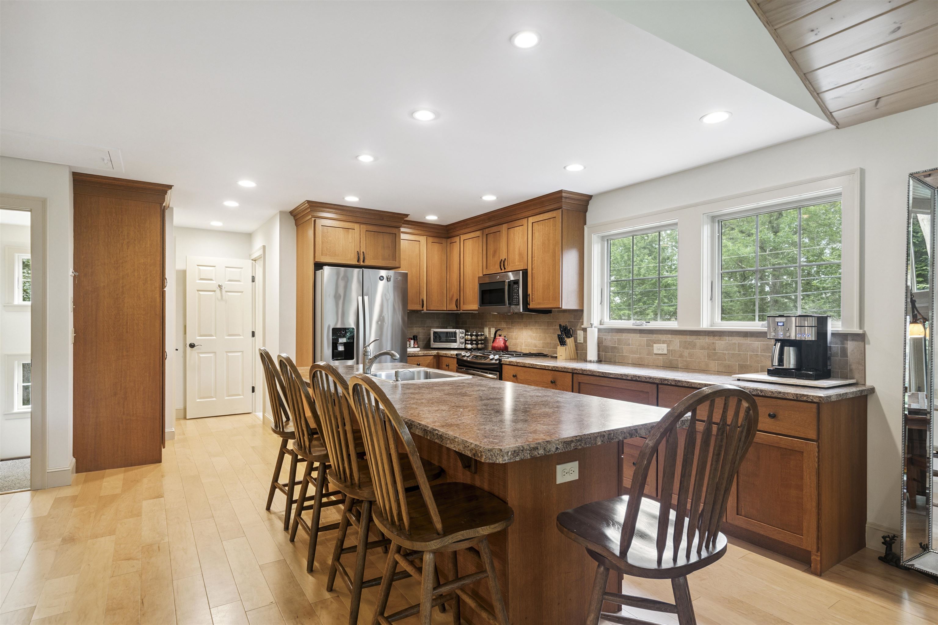 198 Bay Point Road Newbury, NH 03255 - Photo 7 of 19