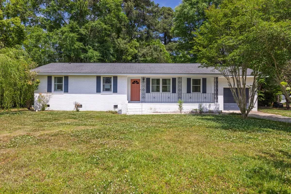 $579,000 | 18 Carson Drive, Charleston, SC 29407