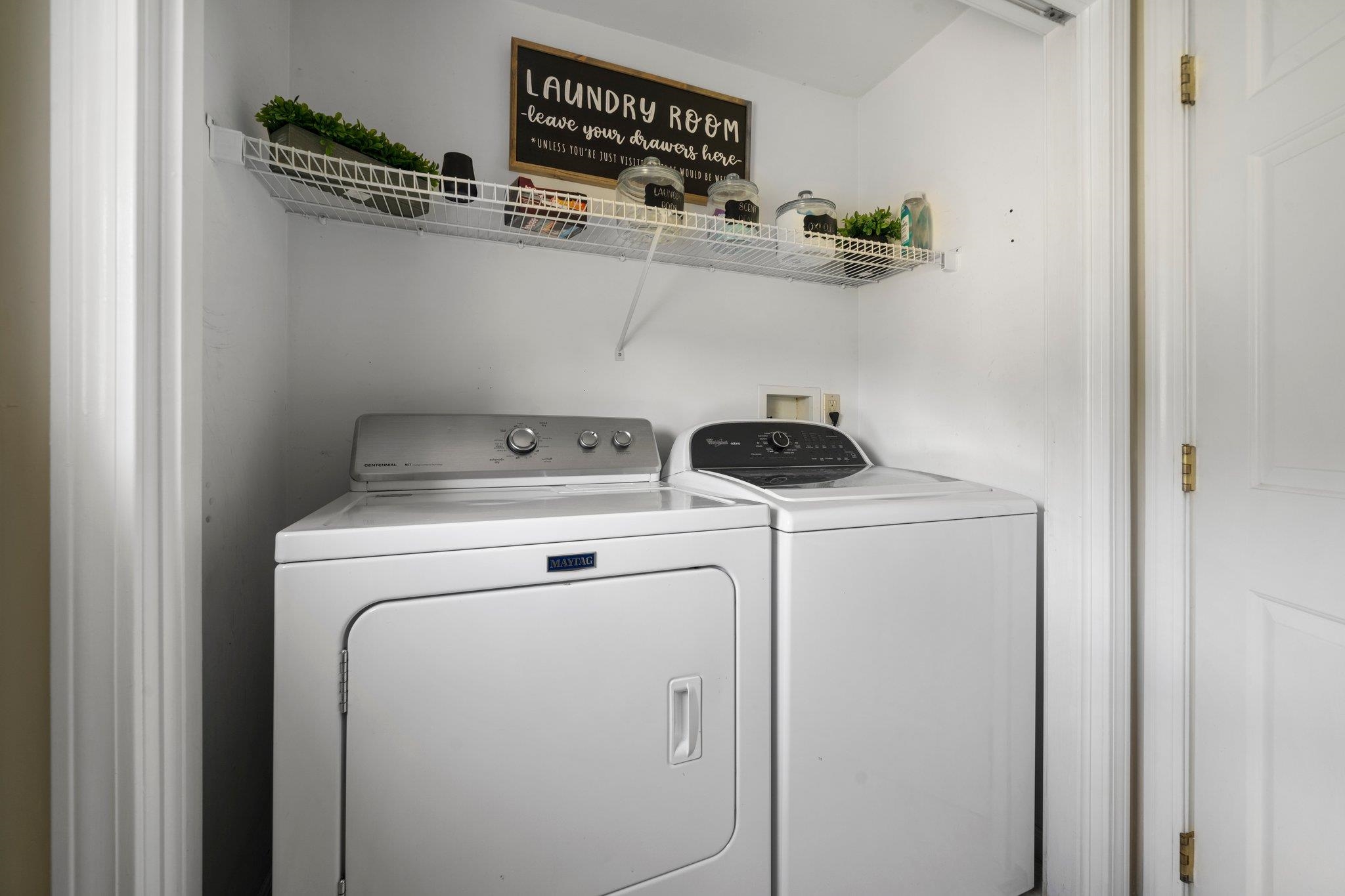 2 Buttonwood Drive Derry, NH 03038 - Photo 20 of 40