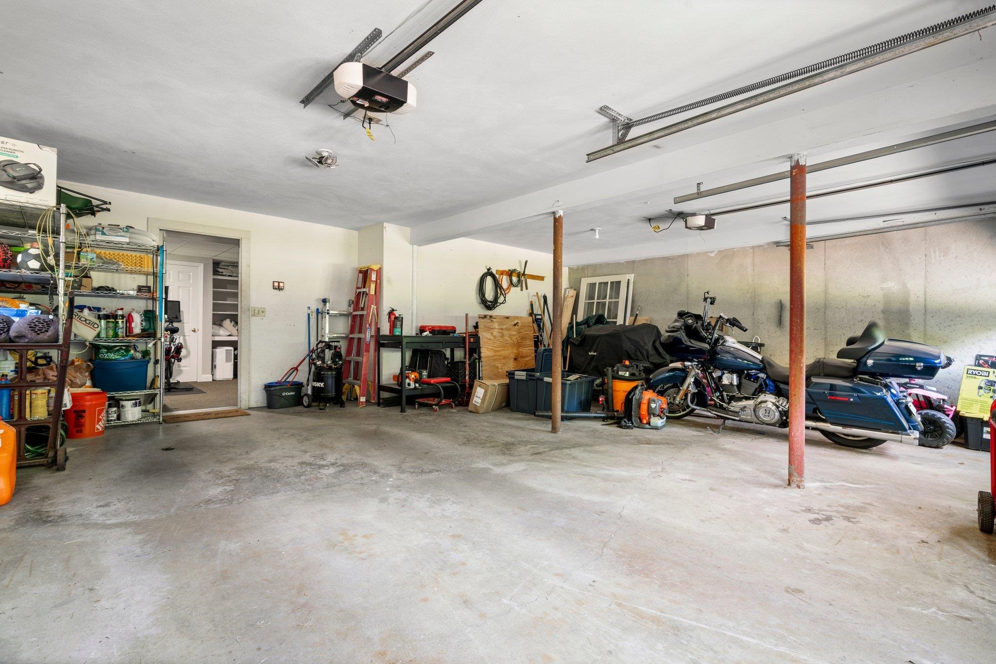 2 Buttonwood Drive Derry, NH 03038 - Photo 33 of 40