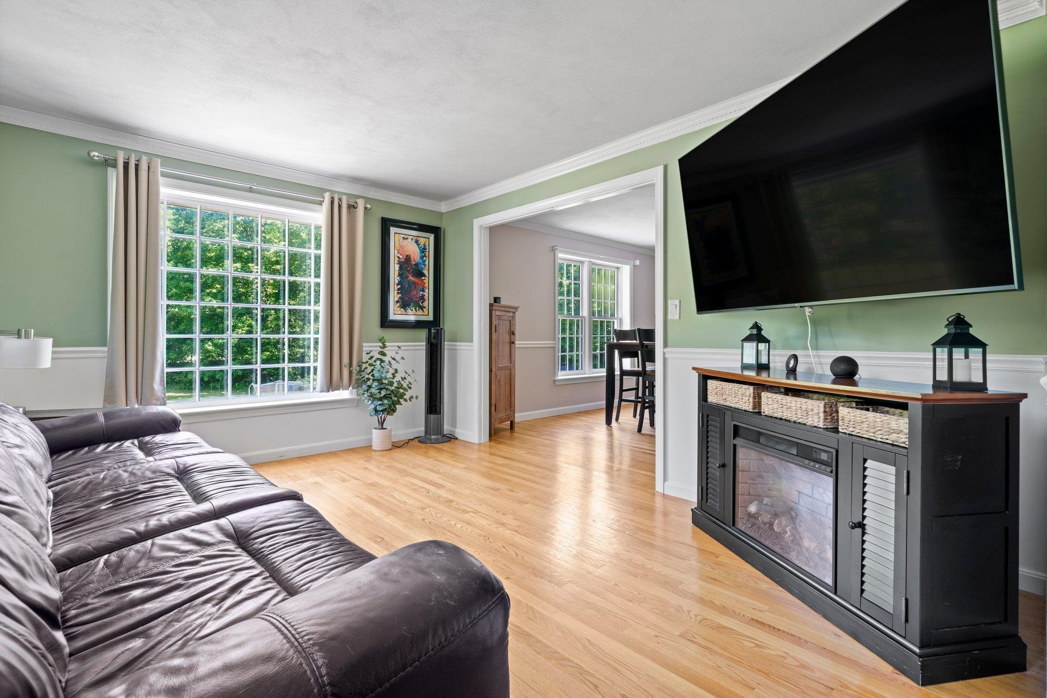 2 Buttonwood Drive Derry, NH 03038 - Photo 8 of 40