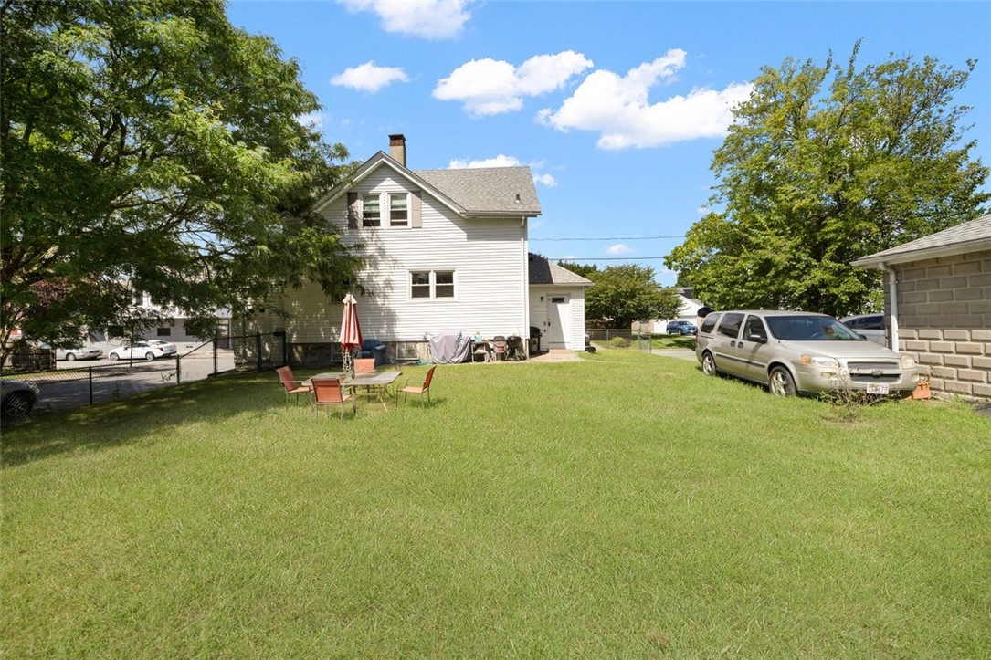 83 Princess Avenue Cranston, RI 02920 - Photo 25 of 34