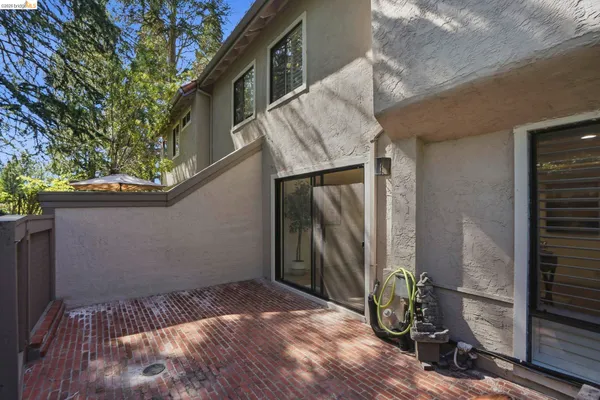 $899,000 | 239 Paseo Bernal, Moraga, CA 94556