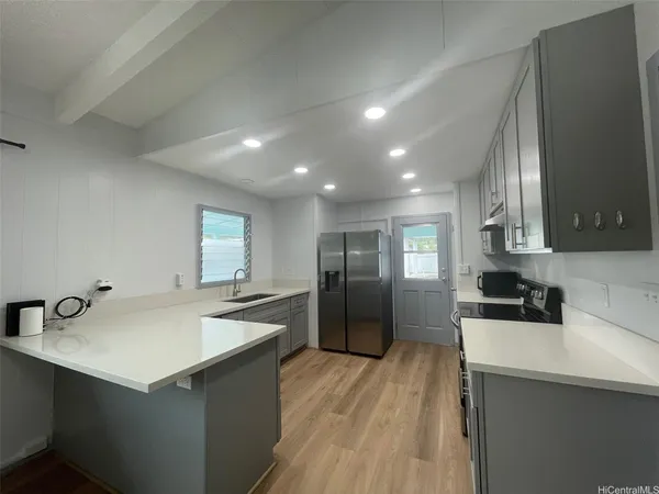 $3,400 | 45-537 Kiani Street, Kaneohe, HI 96744