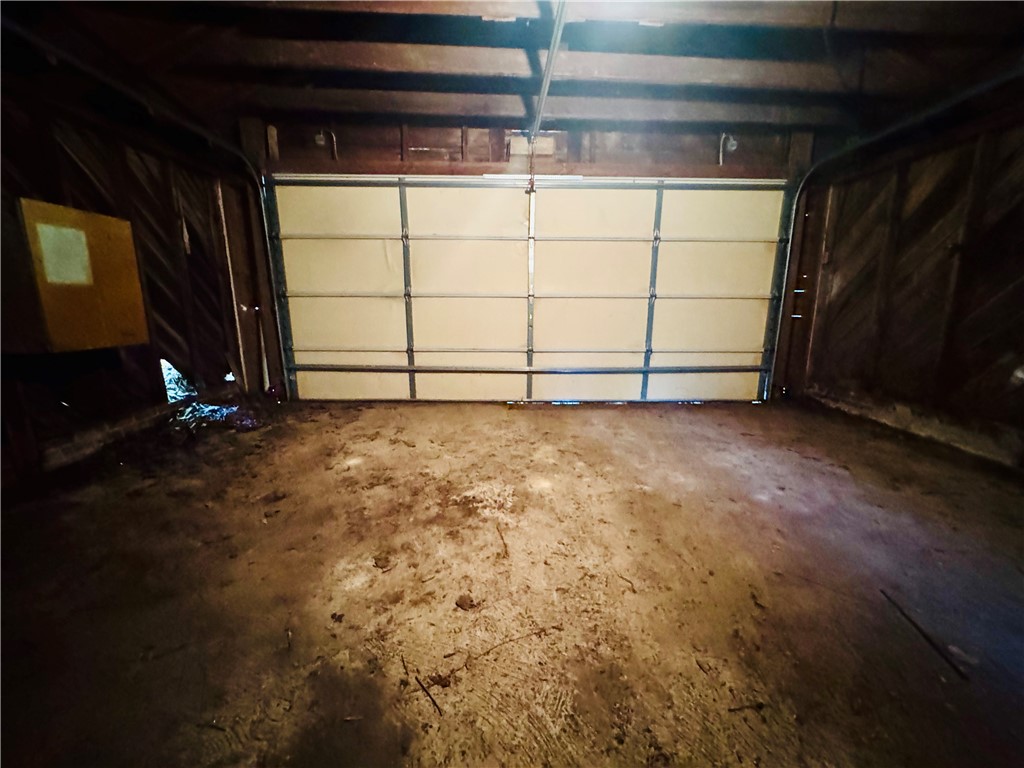 302 Chestnut Street Abbeville, SC 29620 - Photo 47 of 50 GARAGE