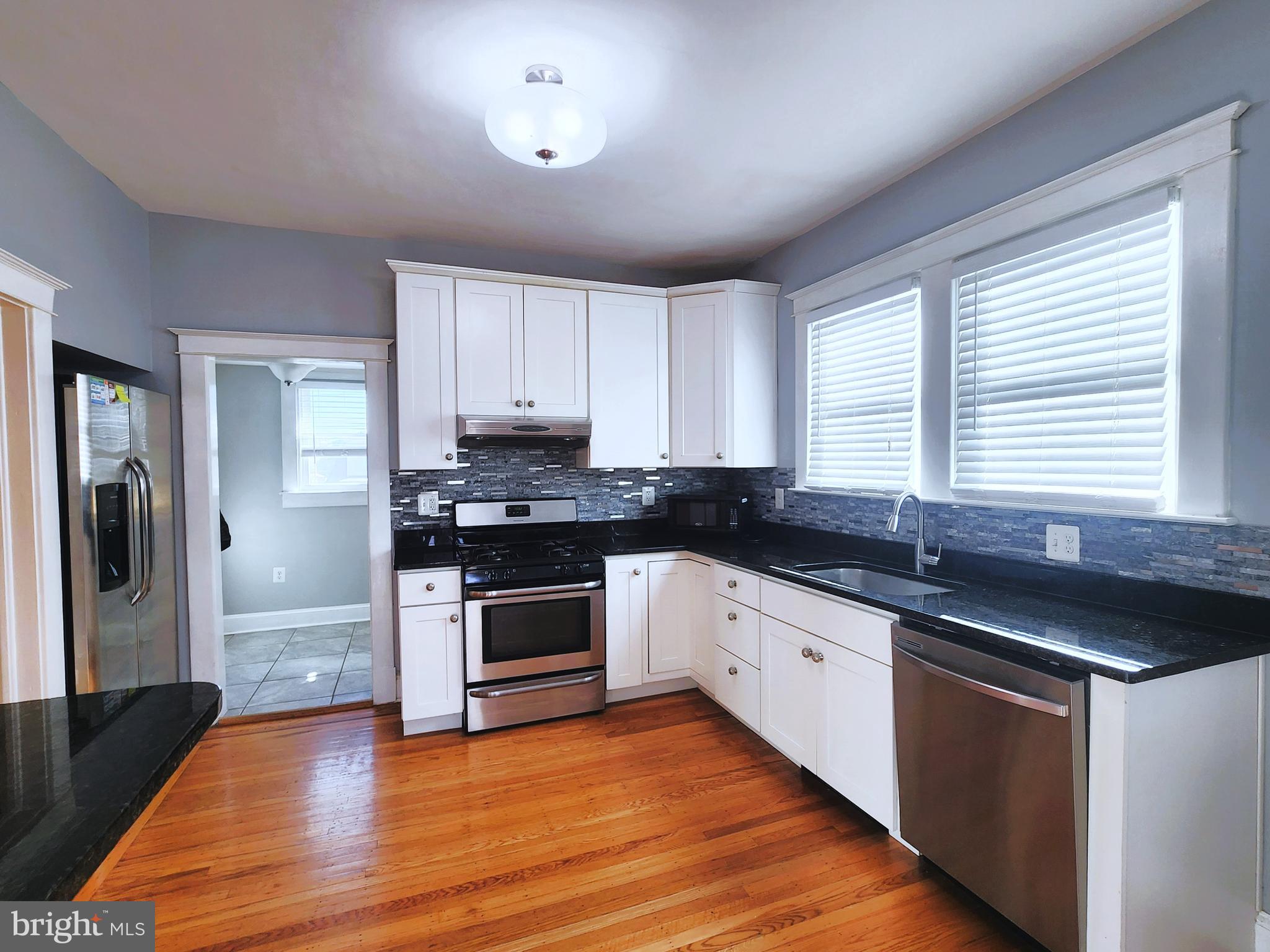 615 Old Home Road Baltimore, MD 21206 - Photo 13 of 31