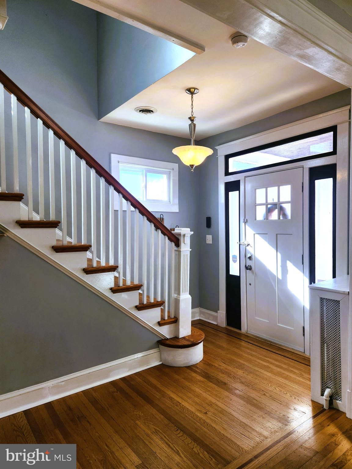 615 Old Home Road Baltimore, MD 21206 - Photo 8 of 31 a view of an entryway with wooden floor