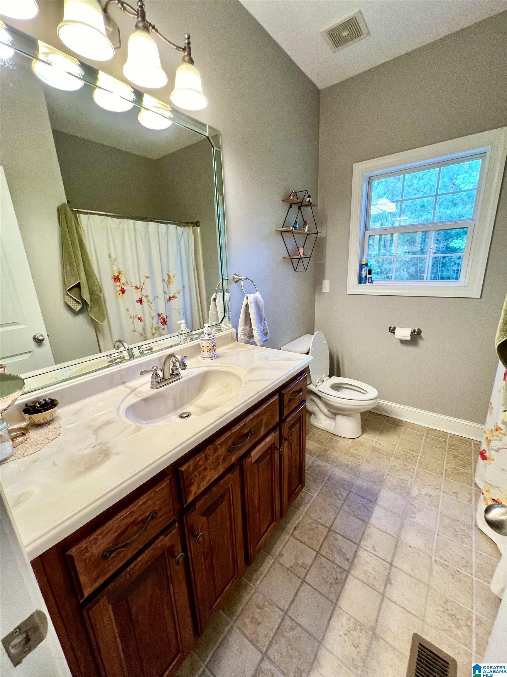 180 Joe Street Lincoln, AL 35096 - Photo 13 of 25
