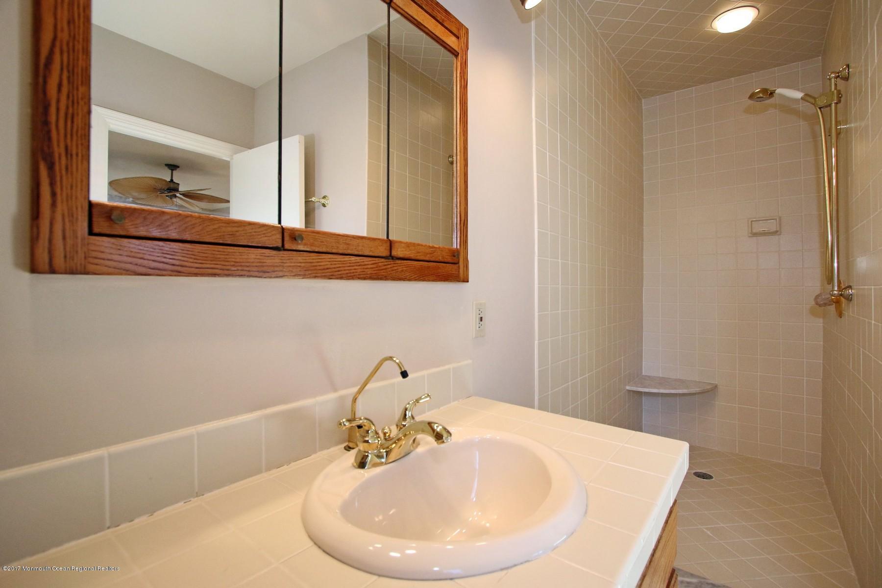 150 Portland Road Highlands, NJ 07732 - Photo 29 of 83 Master Bath