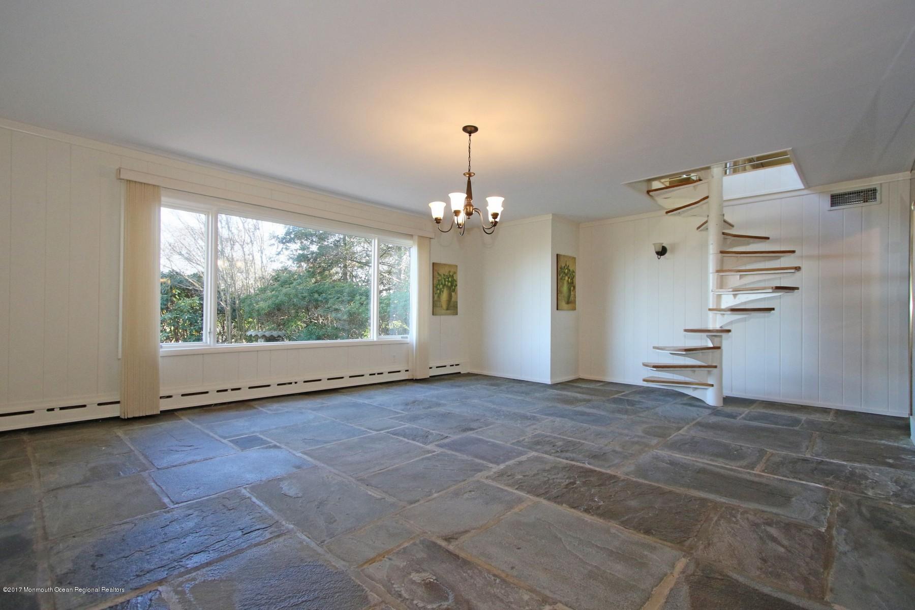 150 Portland Road Highlands, NJ 07732 - Photo 35 of 83 Dining Room