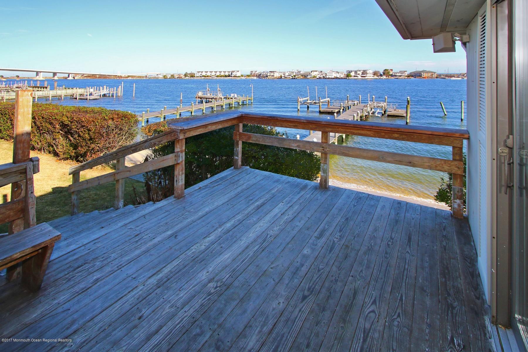 150 Portland Road Highlands, NJ 07732 - Photo 49 of 83 Guest House Deck