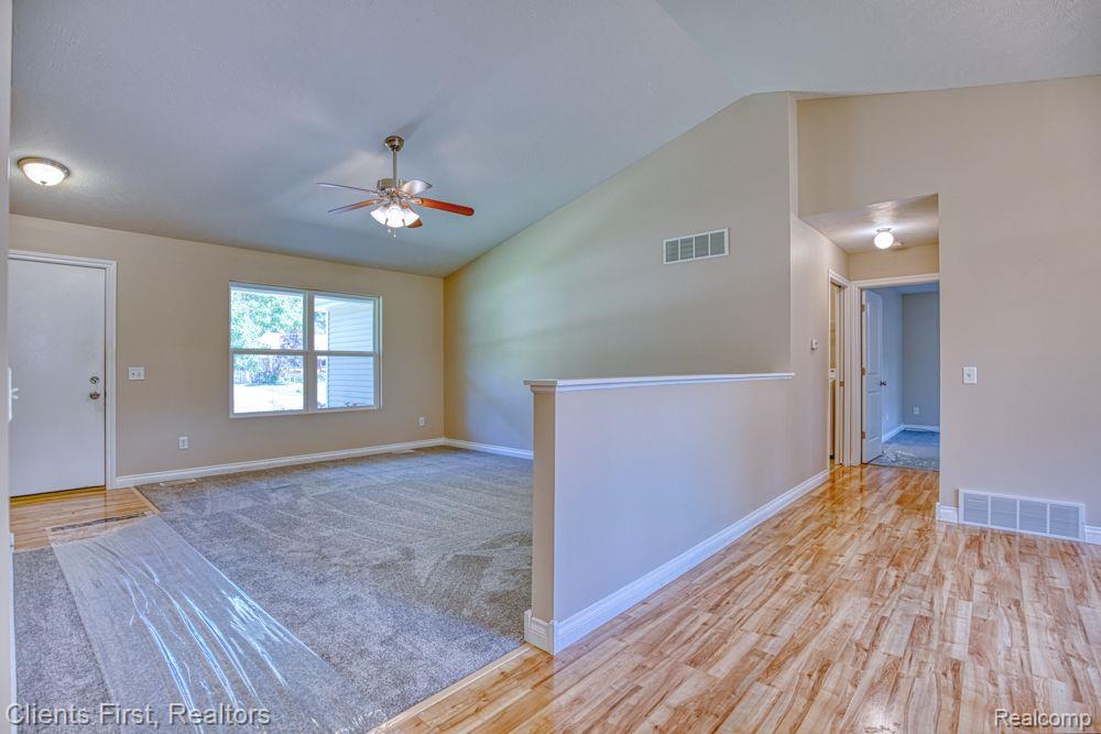 1427 Romence Road Portage, MI 49024 - Photo 9 of 37