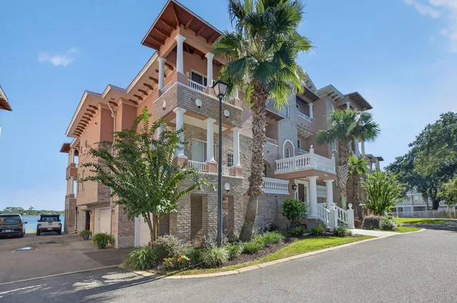 $800,000 | 240 Brooks Street Southeast, Unit B202, Fort Walton Beach, FL 32548